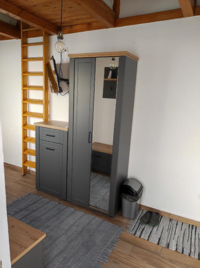Ferienwohnung The Little White House Hermannstadt Exterior foto