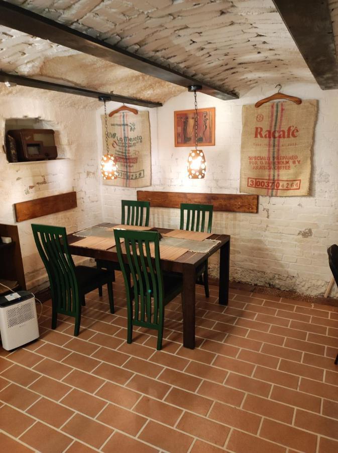 Ferienwohnung The Little White House Hermannstadt Exterior foto